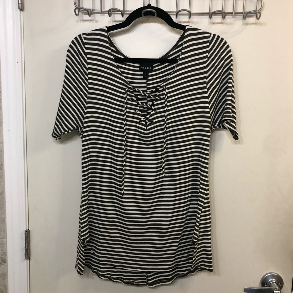 Torrid || Green Stripped Ribbed Lace Up Top
